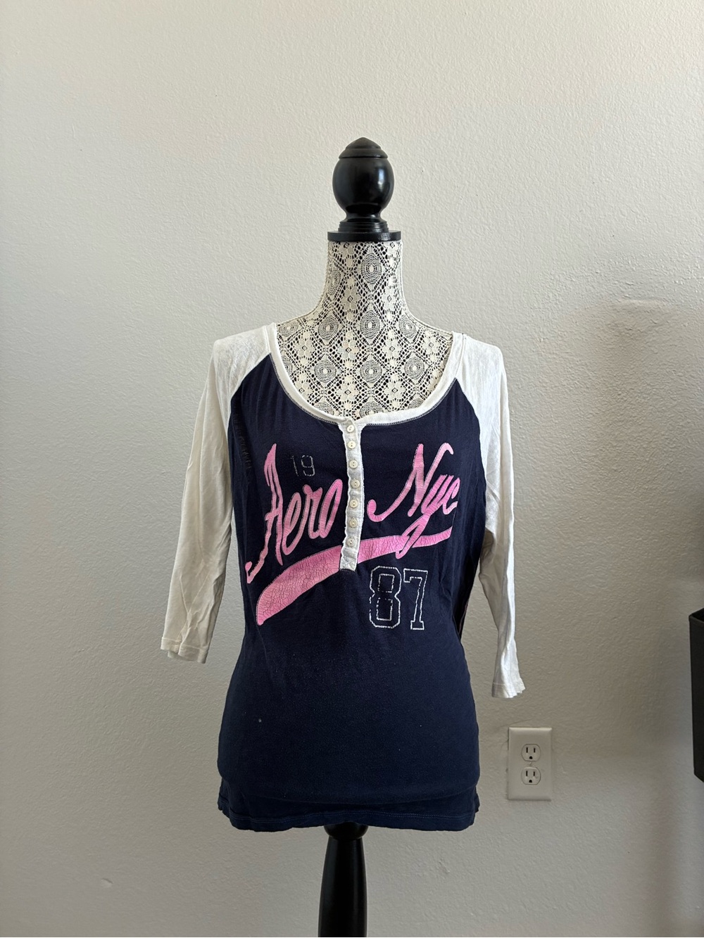 Cute Aeropostale Henley Top